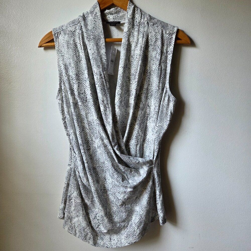 NWT ANN TAYLOR SURPLICE NECK WRAP STYLE SLEEVELESS SNAKESKIN PRINT TOP SIZE M